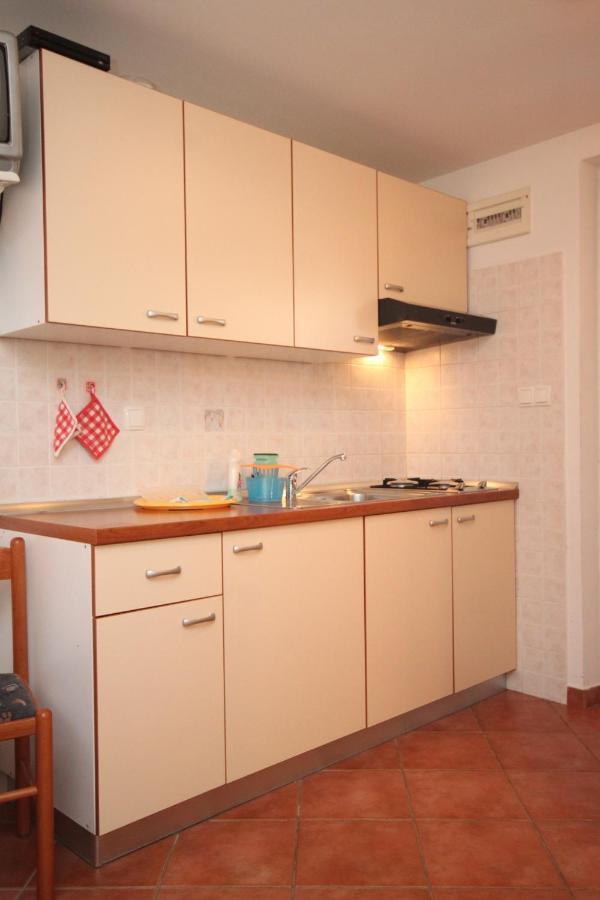 Apartments With A Parking Space Umag - 7039 Εξωτερικό φωτογραφία